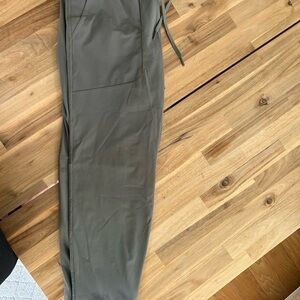 lululemon athletica Men's Forest Green Joggers